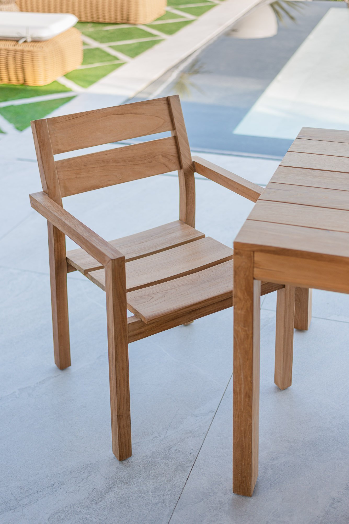 SABATU DINING TABLE & MARKO ARM CHAIR Thumbnail